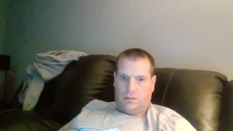 Snapshot of lovetocum37 chatting on 24, 2, 2025 lovetocum37 online show from 24, 2, 2025