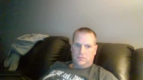 Snapshot of lovetocum37 chatting on 6, 3, 2025 lovetocum37 online show from 6, 3, 2025