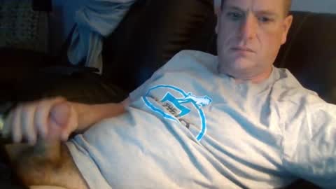 Snapshot of lovetocum37 chatting on 11, 3, 2025 lovetocum37 online show from 11, 3, 2025