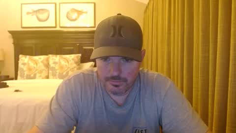 Snapshot of lovetofps chatting on 28, 3, 2026 Love2Game online show from 28, 3, 2026