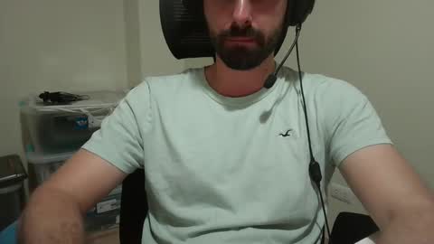 lovetojiz933 online show from 12, 12, 2024