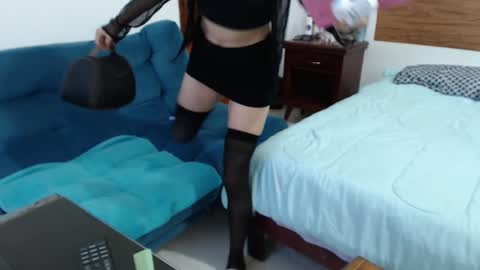 Snapshot of loveuniverse8 chatting on 6, 1, 2025 cutelucy 3 online show from 6, 1, 2025