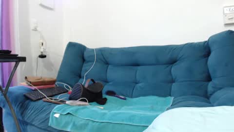 Snapshot of loveuniverse8 chatting on 14, 1, 2025 cutelucy 3 online show from 14, 1, 2025