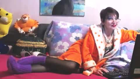 Snapshot of loveykiss77 chatting on 16, 10, 2025 Anna online show from 16, 10, 2025