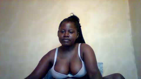 Snapshot of loviett chatting on 23, 5, 2026 loviett online show from 23, 5, 2026