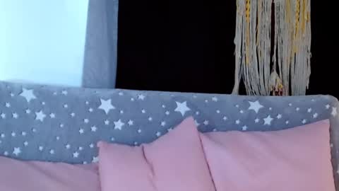 Snapshot of loving__lily chatting on 10, 2, 2025 loving  online show from 10, 2, 2025