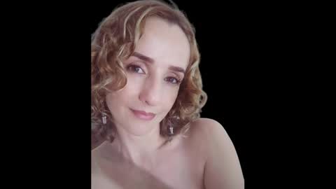 Snapshot of loving__lily chatting on 23, 2, 2025 loving  online show from 23, 2, 2025