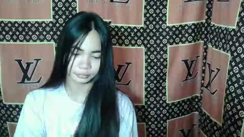 Snapshot of loving_rhean chatting on 28, 11, 2025 loving_rhean online show from 28, 11, 2025