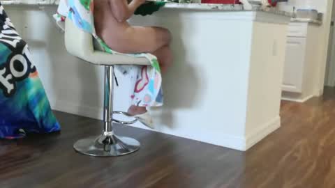 Snapshot of lovingcouple1969 chatting on 15, 12, 2025 lovingcouple1969 online show from 15, 12, 2025