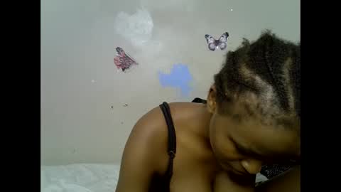 Snapshot of lovly_lastborn1 chatting on 12, 5, 2026 lovly_lastborn1 online show from 12, 5, 2026
