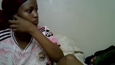 Snapshot of lovly_lastborn1 chatting on 18, 5, 2026 lovly_lastborn1 online show from 18, 5, 2026