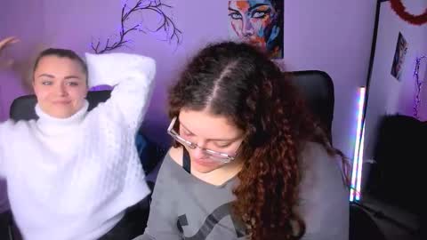 Snapshot of loya_best chatting on 26, 11, 2025 loya_best online show from 26, 11, 2025