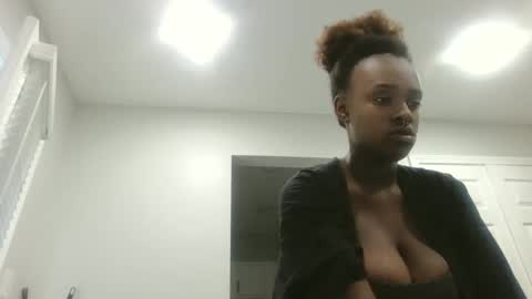 loyalbambi online show from 16, 9, 2025