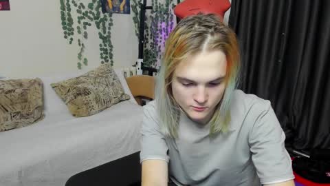 Snapshot of loyasteve chatting on 18, 1, 2025 VECTORSTEVEPVT IS OPEN online show from 18, 1, 2025