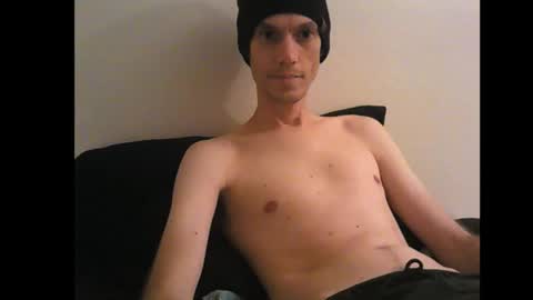 Snapshot of lrgdraft chatting on 27, 10, 2025 mcLRG online show from 27, 10, 2025