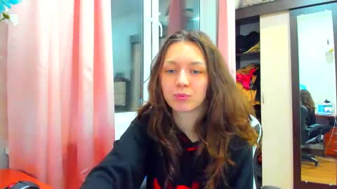 Lu krecia online show from 25, 12, 2024