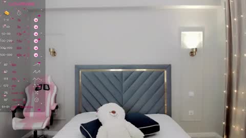 Snapshot of lu_mina chatting on 11, 1, 2025 lu_mina online show from 11, 1, 2025