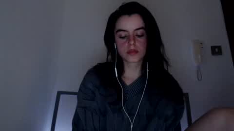 Snapshot of luana789 chatting on 19, 12, 2024 luana online show from 19, 12, 2024