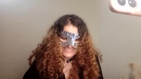 luanapowerful online show from 25, 9, 2025