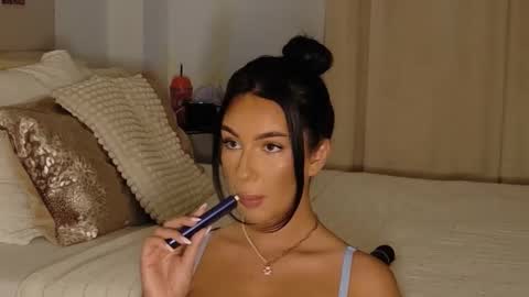 Luana Dess online show from 14, 5, 2026