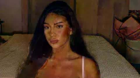 Luana Dess online show from 12, 6, 2026