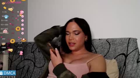 Snapshot of luara_ chatting on 25, 2, 2025 luara_ online show from 25, 2, 2025