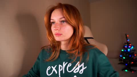 Snapshot of lubafox chatting on 27, 12, 2024 Luba online show from 27, 12, 2024