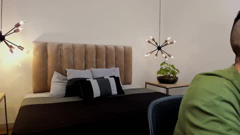 luca_morettii online show from 17, 9, 2025