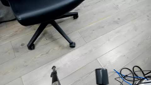 luca_morettii online show from 9, 10, 2025