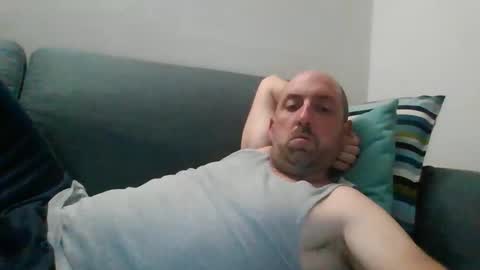 Snapshot of lucabeech88 chatting on 24, 10, 2025 Luca online show from 24, 10, 2025