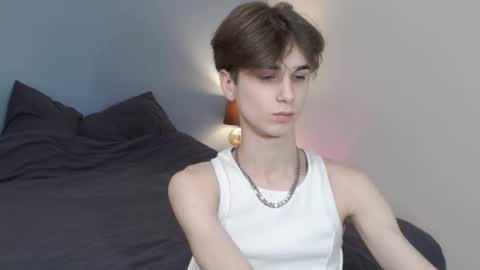 lucacharm online show from 12, 2, 2025