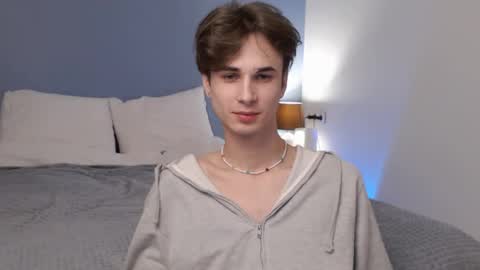 lucacharm online show from 26, 2, 2025