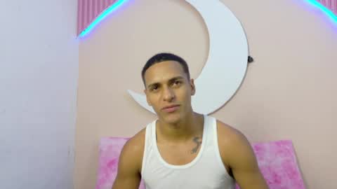lucas837481 online show from 12, 7, 2026