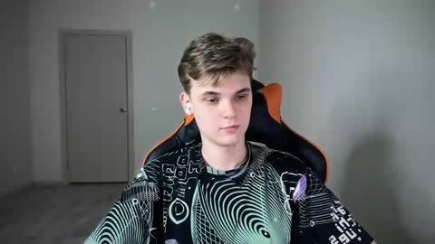 Lucas Gill online show from 28, 12, 2024