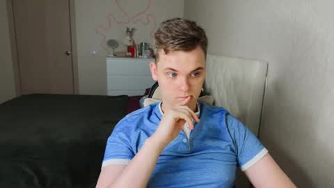 Lucas Gill online show from 25, 11, 2025