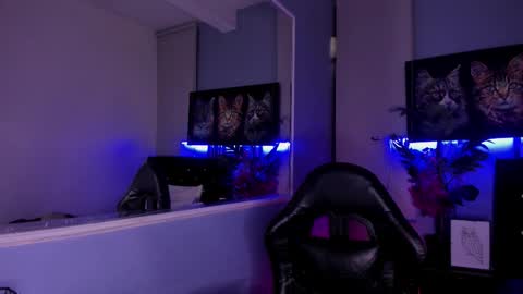 Snapshot of lucascarterr chatting on 30, 11, 2025 lucascarterr online show from 30, 11, 2025