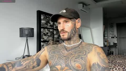 lucasexclusive online show from 12, 1, 2025