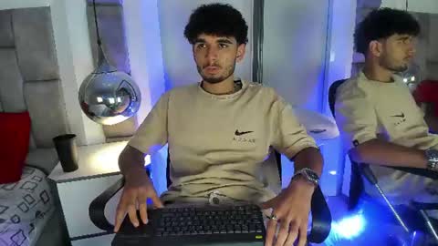 Snapshot of lucasthomson_ chatting on 7, 7, 2026 lucasthomson_ online show from 7, 7, 2026
