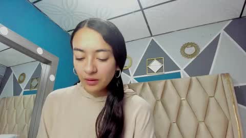 MIA HOT online show from 13, 11, 2025