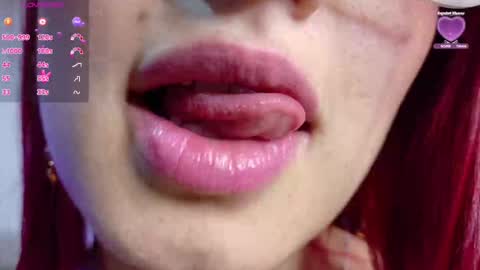 Snapshot of luccycollins_ chatting on 5, 2, 2025 Luccy online show from 5, 2, 2025