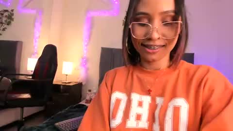 Snapshot of lucerop_ chatting on 17, 7, 2026 Lucero online show from 17, 7, 2026