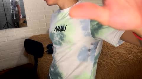 Snapshot of luchosaando chatting on 7, 1, 2025 Felipe online show from 7, 1, 2025