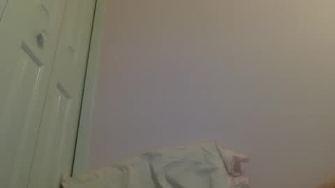 Luci Layne online show from 18, 6, 2026