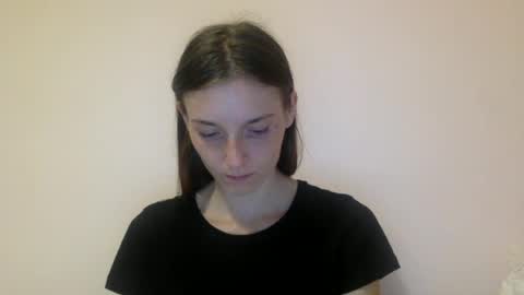 Luci Layne online show from 21, 6, 2026