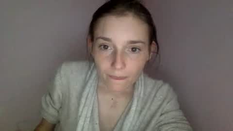 Luci Layne online show from 28, 7, 2026