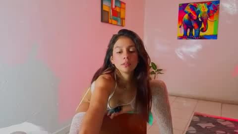 Luciana Ramirez  Sofia Collins online show from 6, 2, 2026