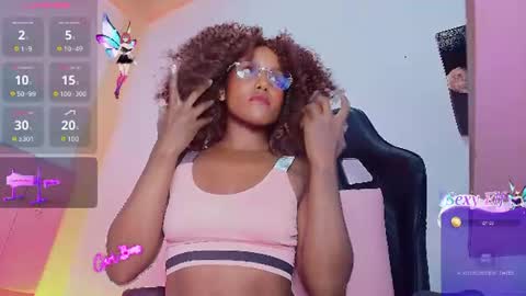 lucia01m online show from 20, 6, 2026