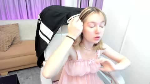 lucia_copper online show from 4, 11, 2025