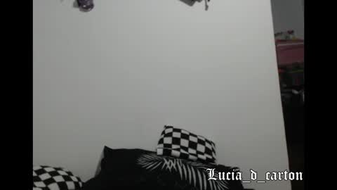 Lulu DCarton online show from 30, 10, 2025