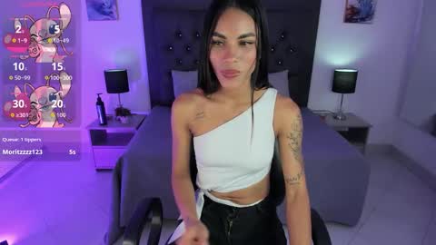 Snapshot of lucia_rosee chatting on 19, 11, 2025 Lucia online show from 19, 11, 2025